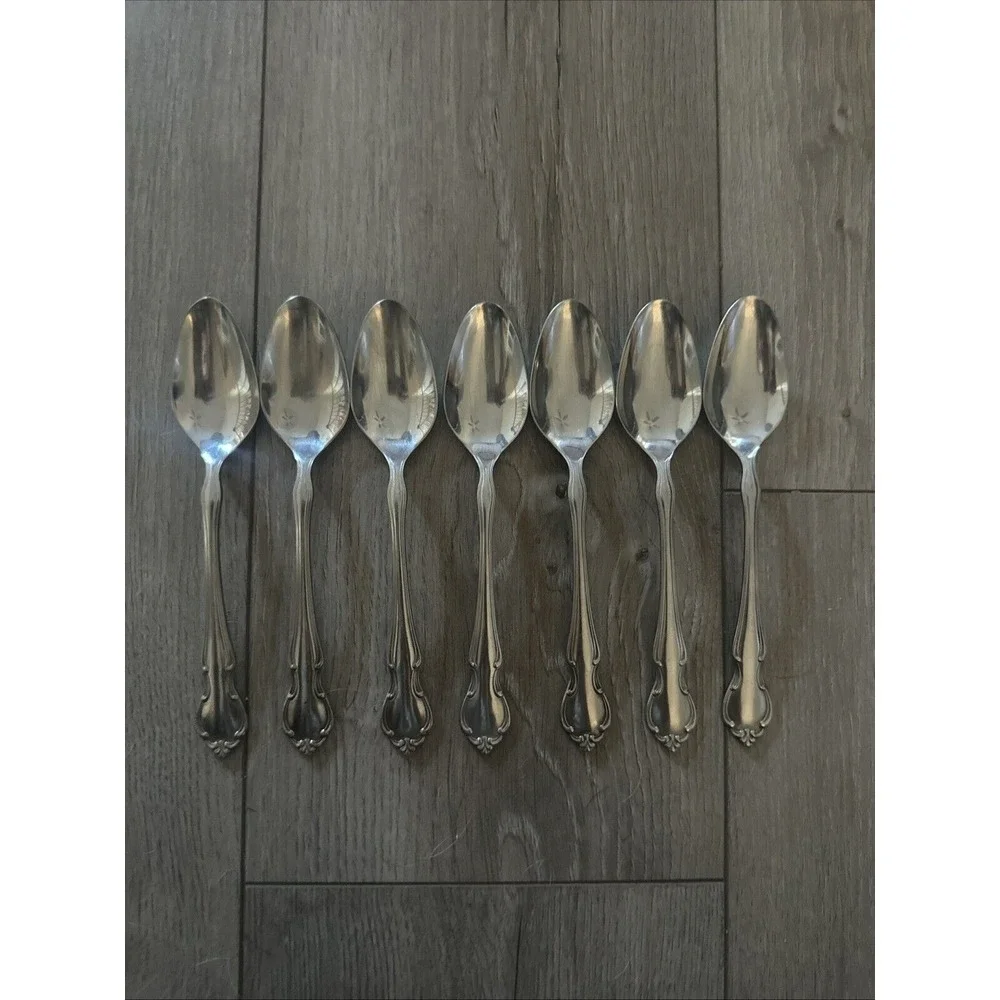 7 PCs Royal Splendor International stainless Scrolls‎ glossy Oval Place Spoons